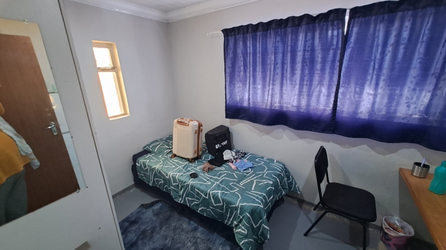 11 Bedroom Property for Sale in Brandwag Free State
